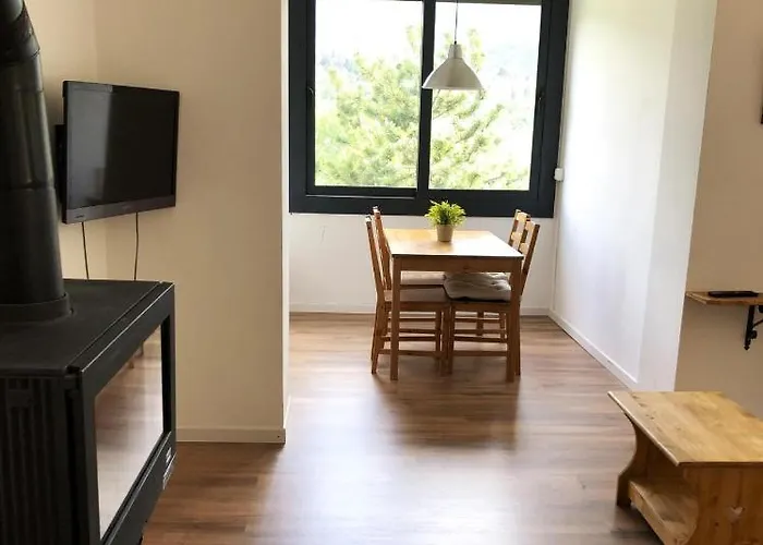 別荘 Con Gran Jardin En *